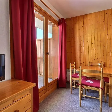 Cosy Pour 4 Au Pied Des Pistes - Fr-1-455-112 Apartment *
